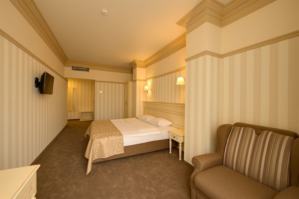 Premier Geneva Hotel Odesa Exterior foto